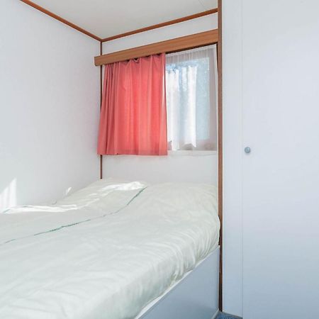 Oostappen Vakantiepark Prinsenmeer Bv Asten Bagian luar foto