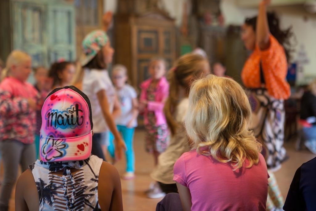 Oostappen Vakantiepark Prinsenmeer Bv Asten Bagian luar foto