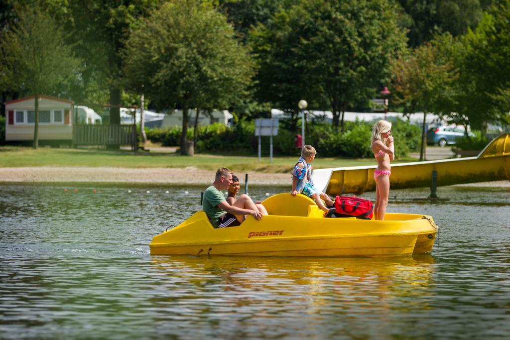 Oostappen Vakantiepark Prinsenmeer Bv Asten Bagian luar foto