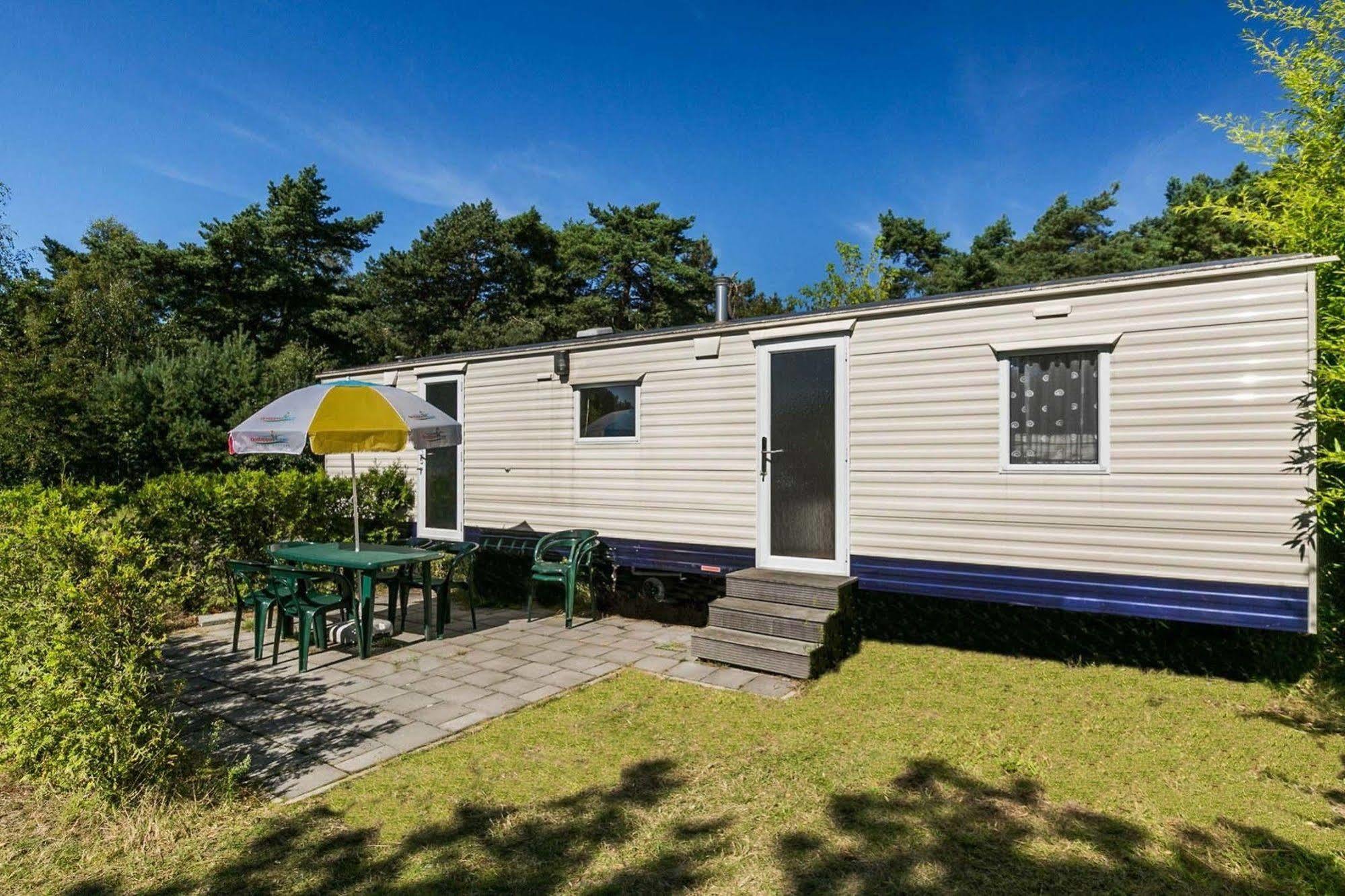 Oostappen Vakantiepark Prinsenmeer Bv Asten Bagian luar foto
