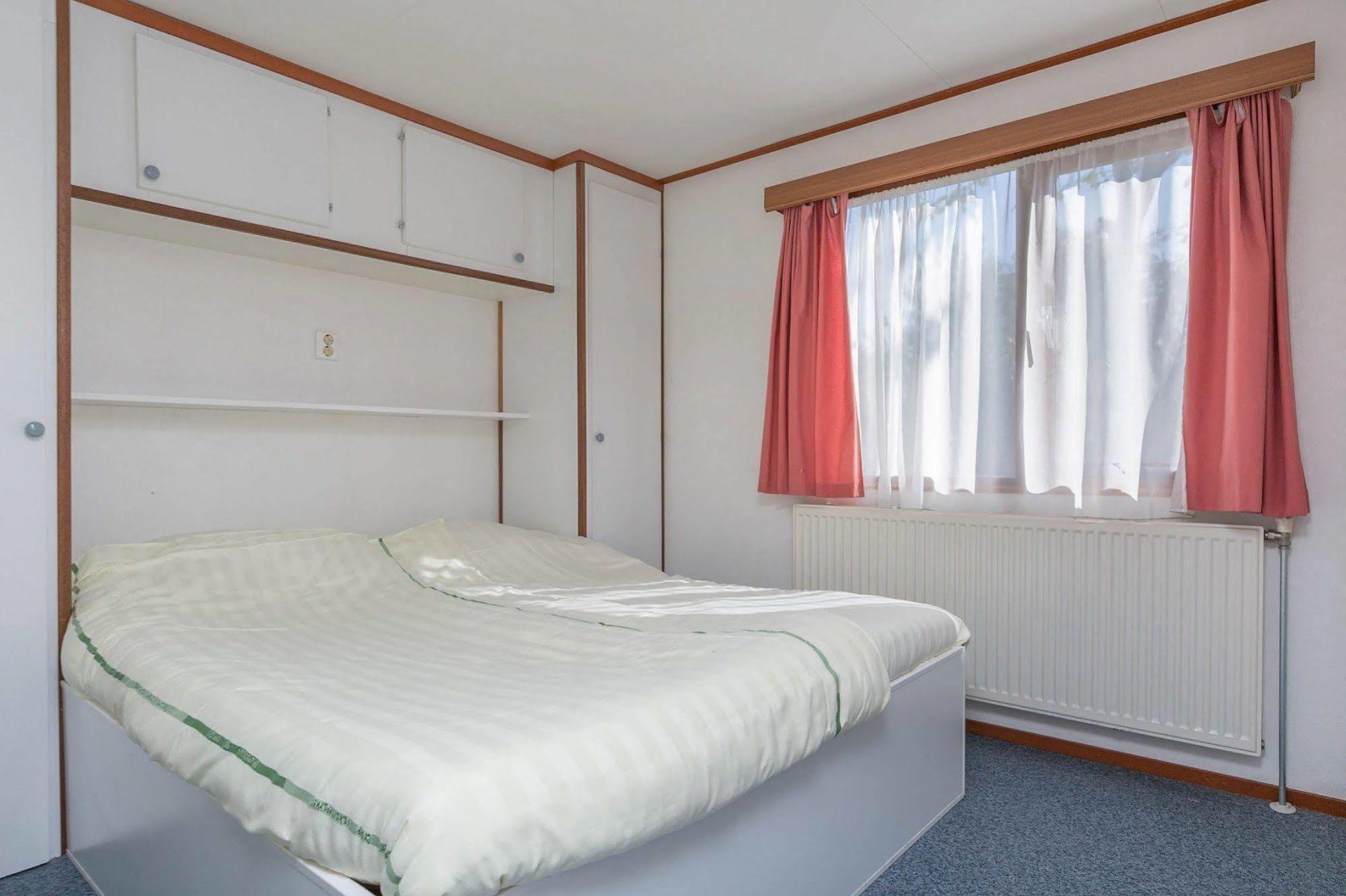 Oostappen Vakantiepark Prinsenmeer Bv Asten Bagian luar foto