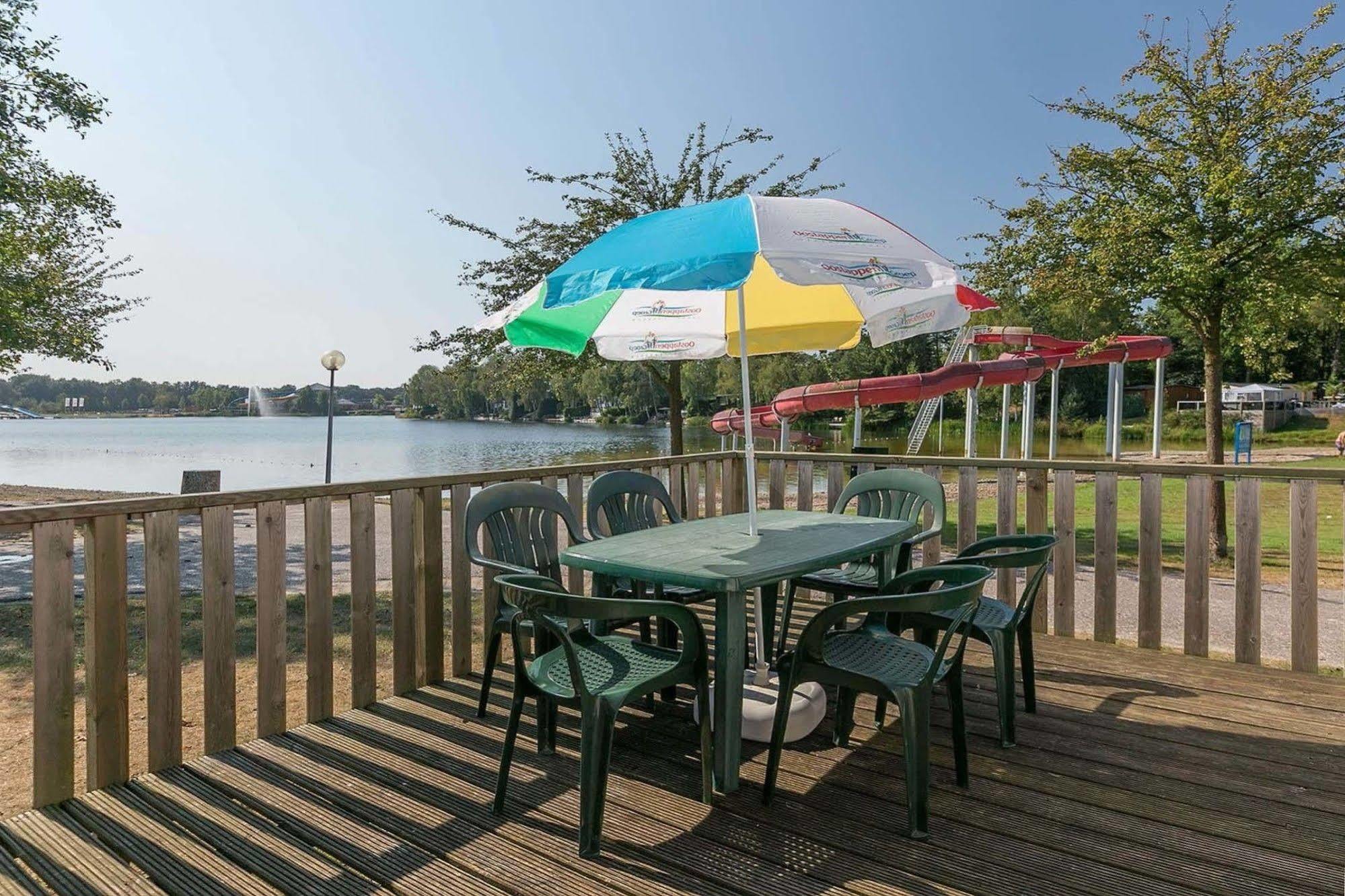Oostappen Vakantiepark Prinsenmeer Bv Asten Bagian luar foto